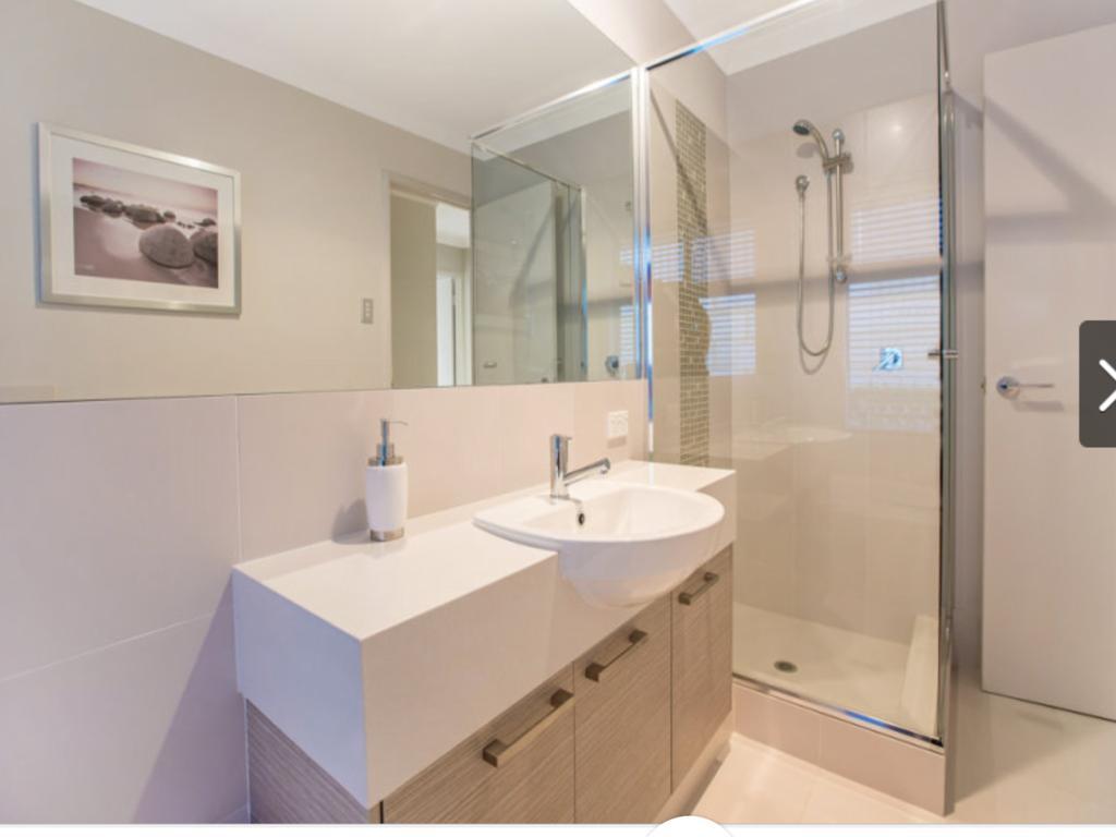 Magnificent Beach Retreat Jindalee Exterior photo