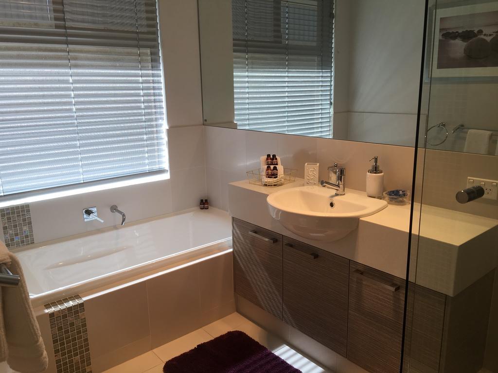 Magnificent Beach Retreat Jindalee Exterior photo
