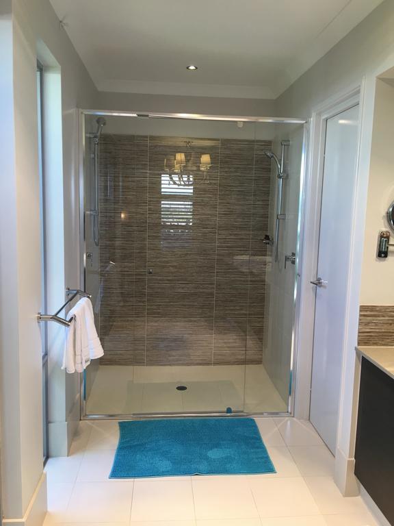 Magnificent Beach Retreat Jindalee Exterior photo