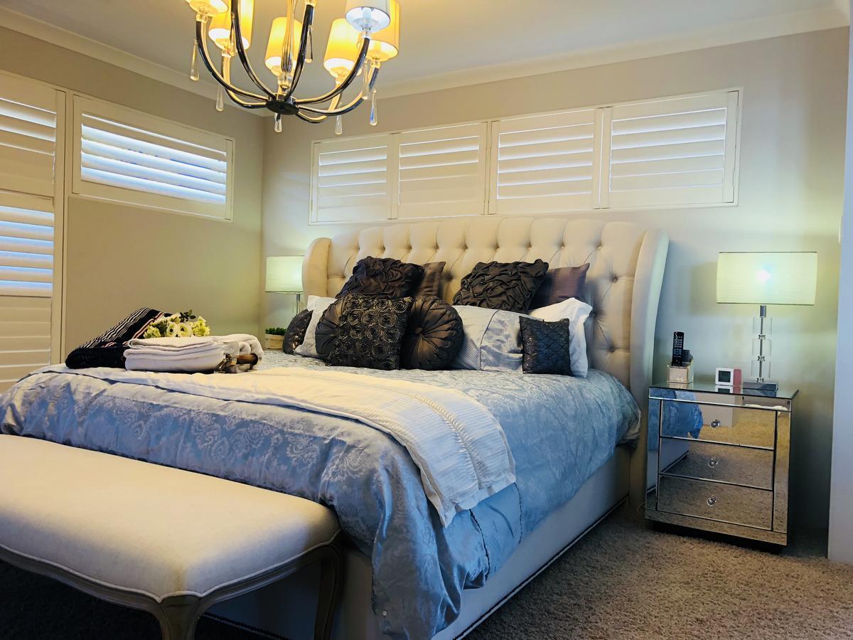 Magnificent Beach Retreat Jindalee Exterior photo
